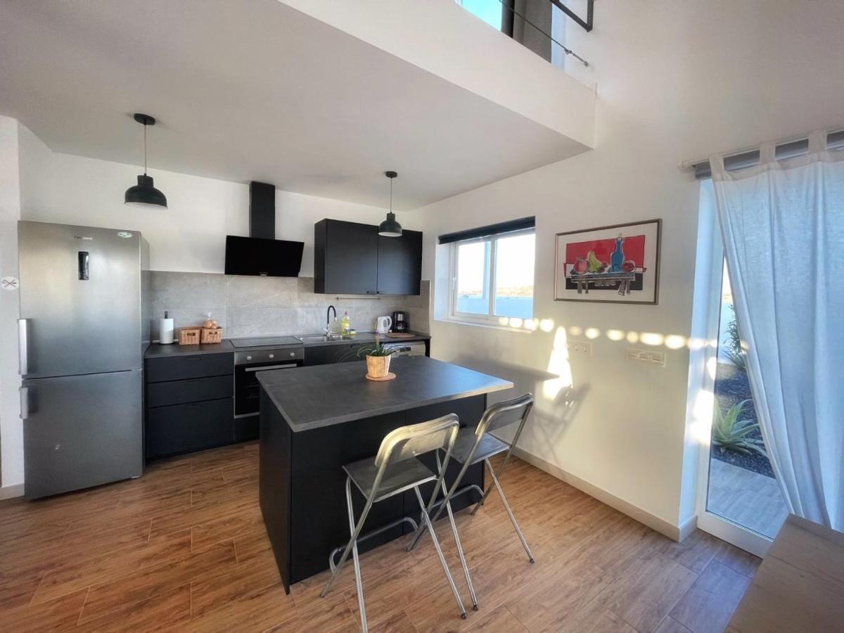 Апартаменты Azur Arts Lanzarote Lofts Тинахо Экстерьер фото