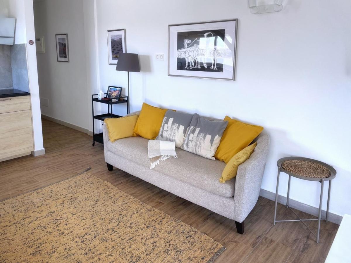 Апартаменты Azur Arts Lanzarote Lofts Тинахо Экстерьер фото